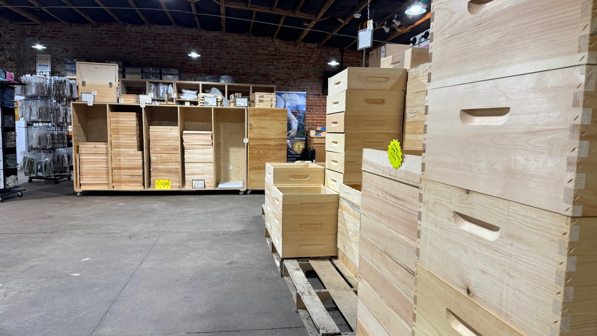 Bee Hive Components - Rocky Mountain Bee Supply