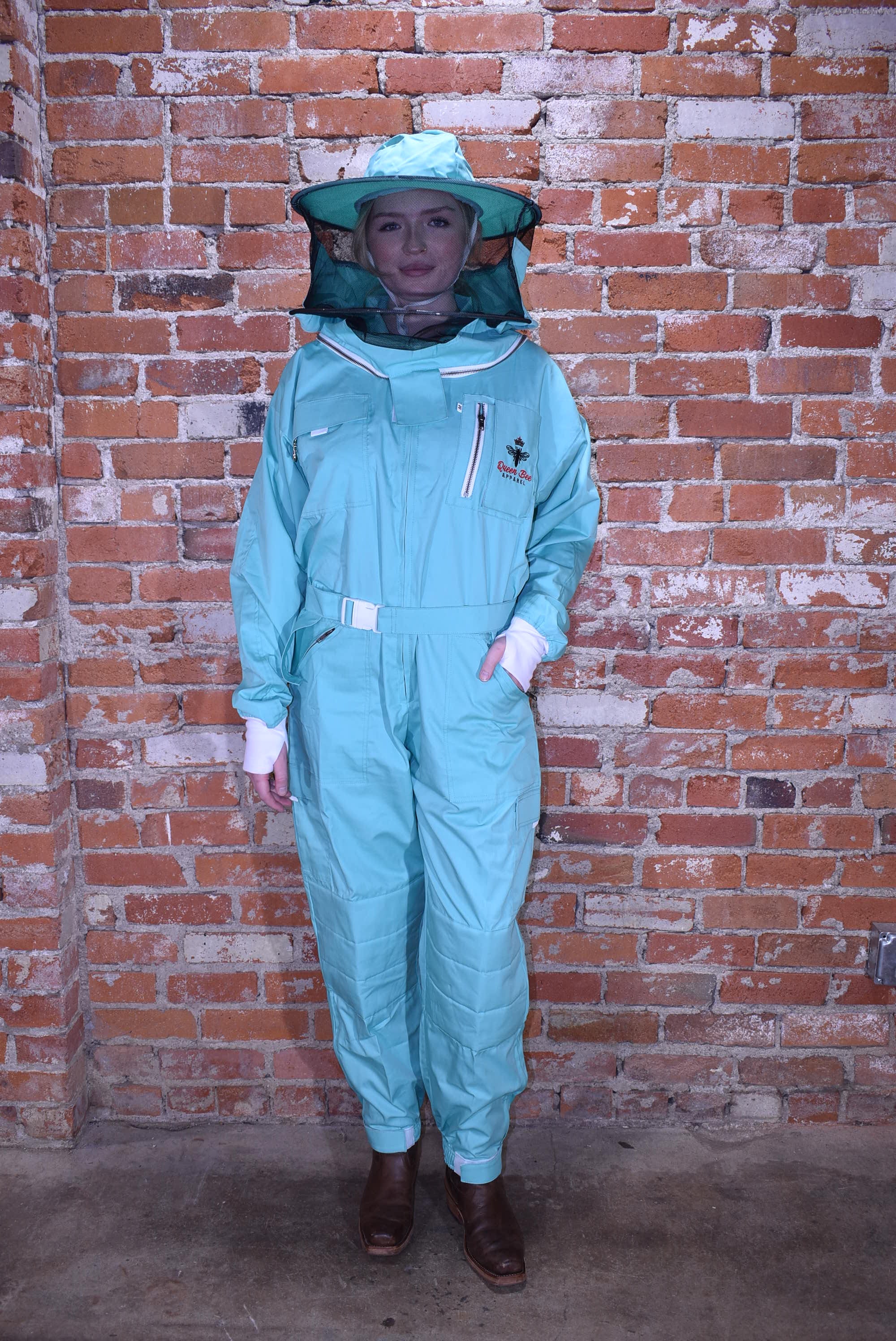 Womens Poly Cotton Suit: Queen Bee Apparel™ Mint Collection