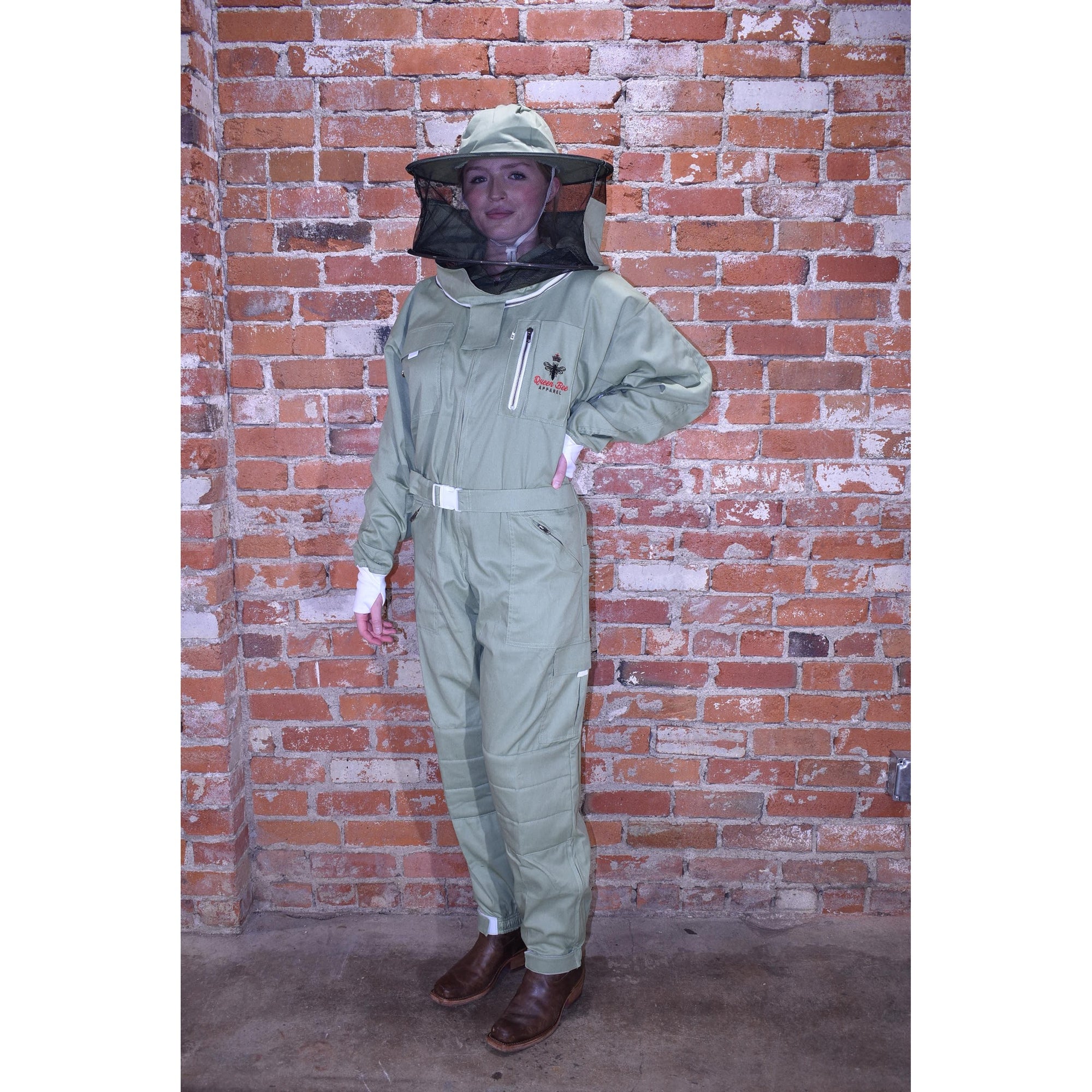 Womens Poly Cotton Suit: Queen Bee Apparel™ Clover Collection