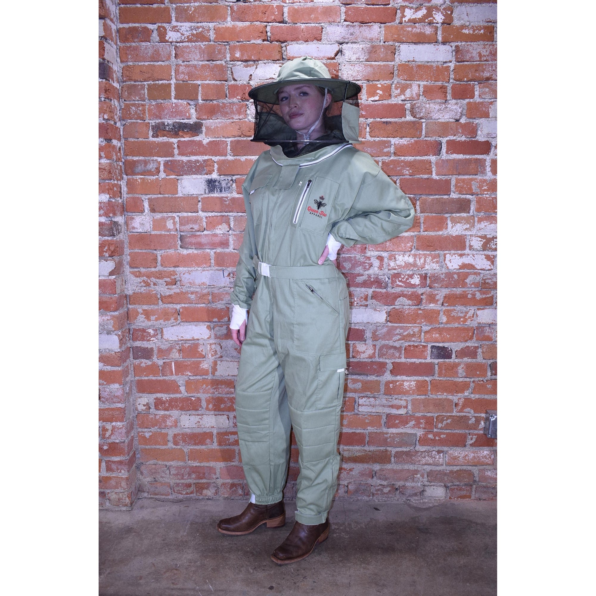 Womens Poly Cotton Suit: Queen Bee Apparel™ Clover Collection