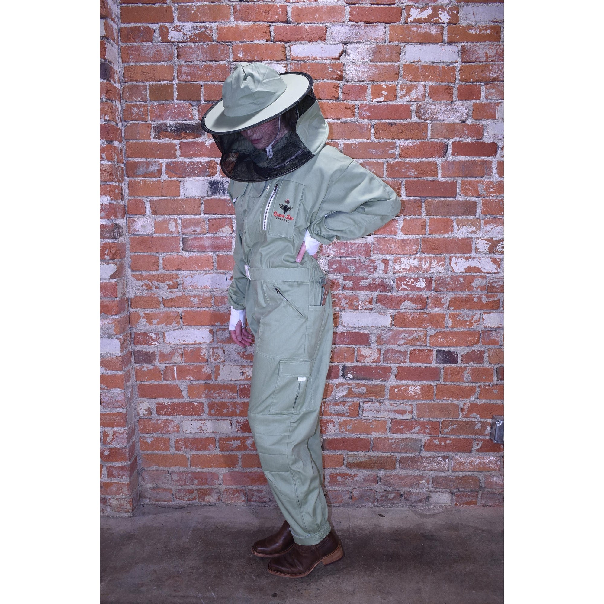 Womens Poly Cotton Suit: Queen Bee Apparel™ Clover Collection