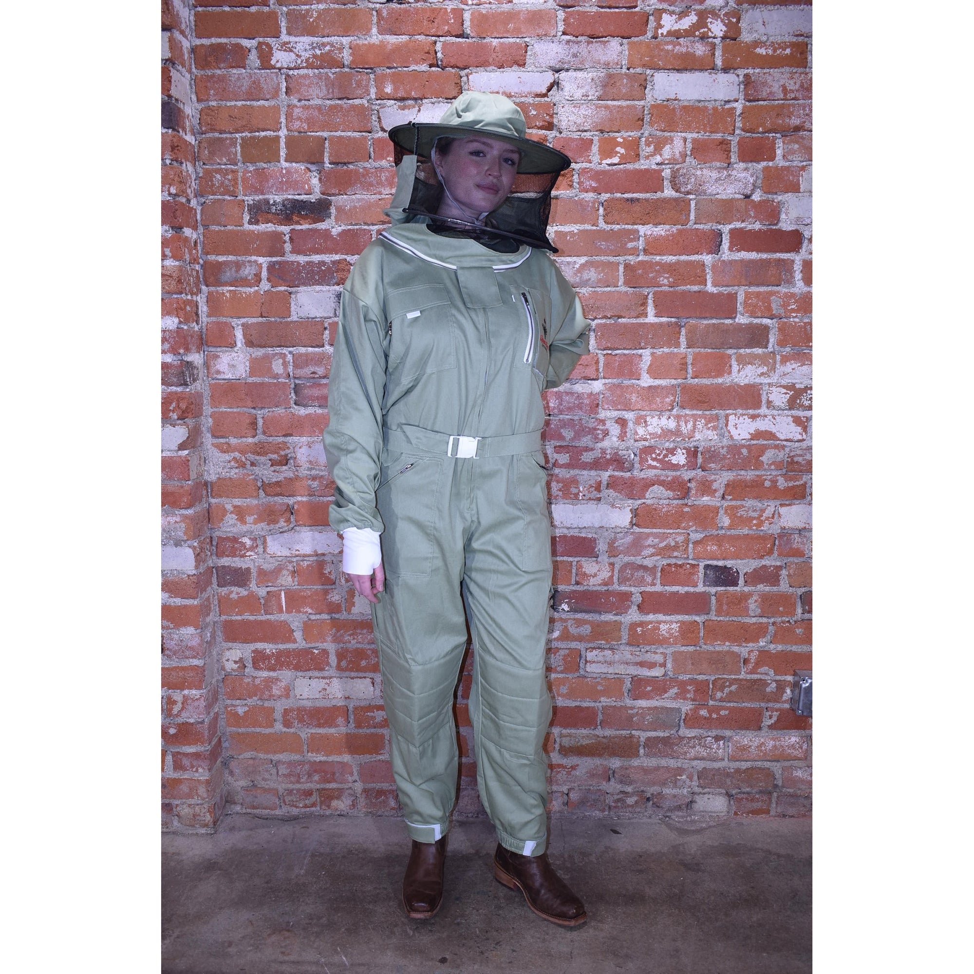Womens Poly Cotton Suit: Queen Bee Apparel™ Clover Collection