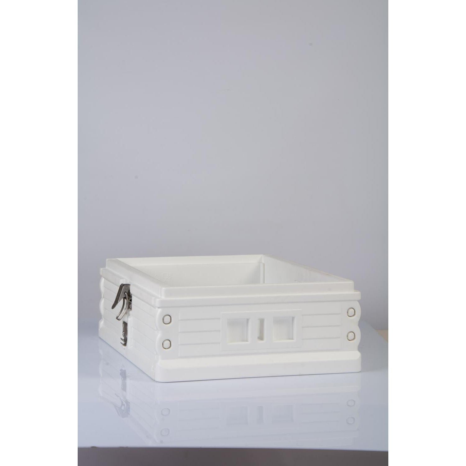 Apimaye Ergo White Medium Super (qualifies for free shipping)