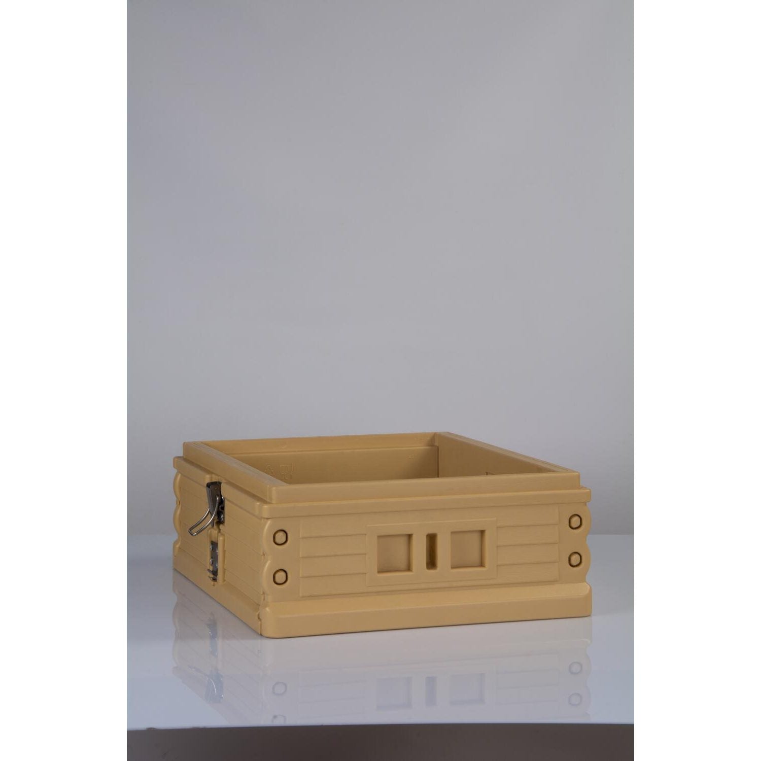 Apimaye Ergo Medium Super (qualifies for free shipping)