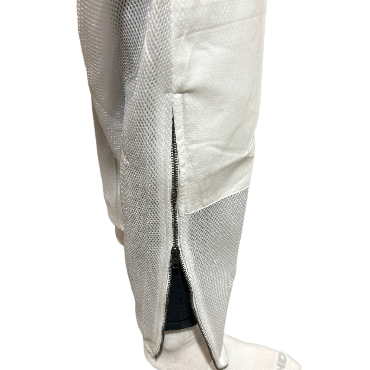 Protective Wear: Air Mesh Suit