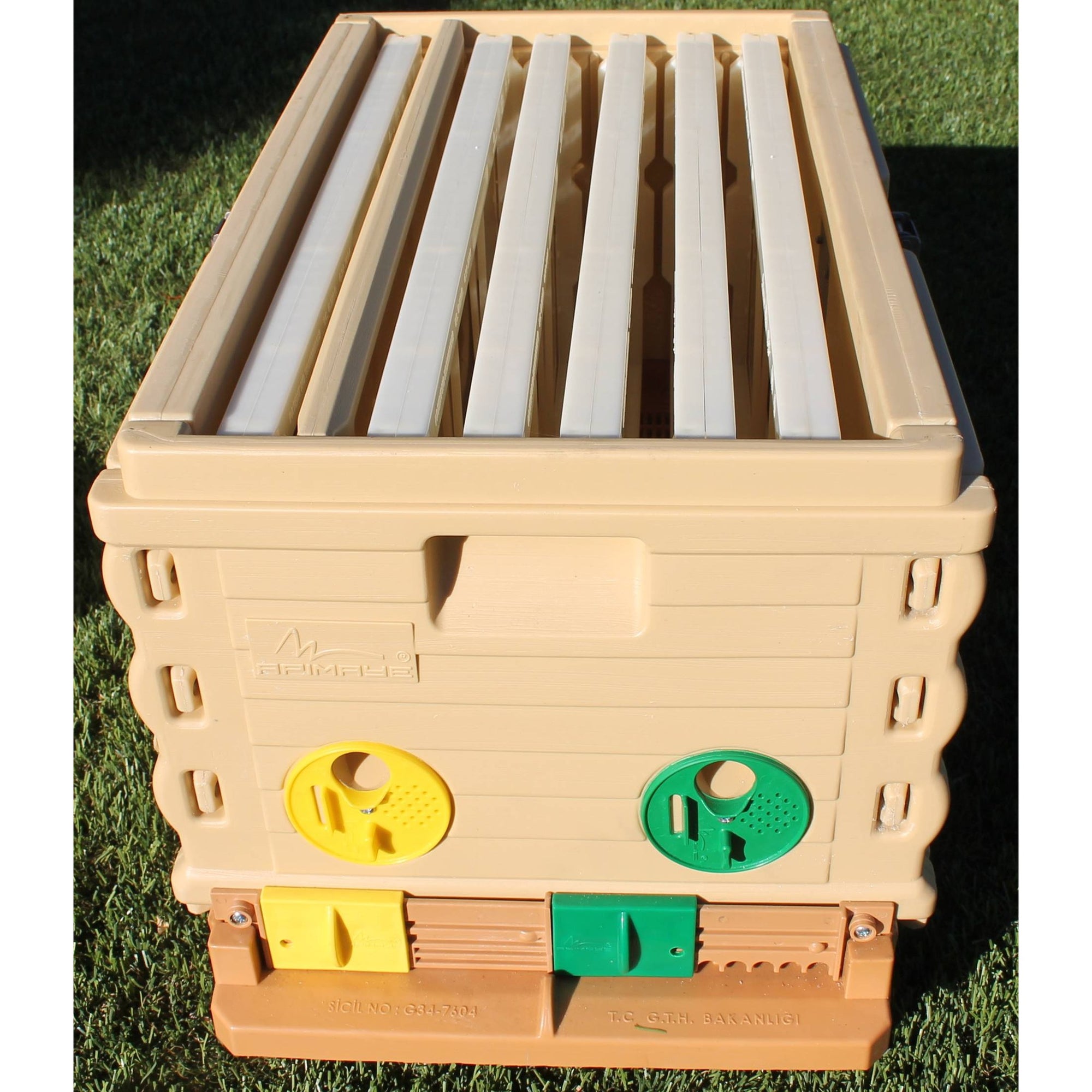 Apimaye 7 Frame NUC Bee Hive Set (qualifies for free shipping)